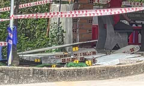 Sập tường căn-tin, 2 học viên thương vong trong khi chờ sát hạch lái xe