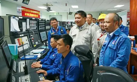 Giá dầu giảm còn 64 USD/thùng, BSR vẫn lãi hơn 4.500 tỉ đồng