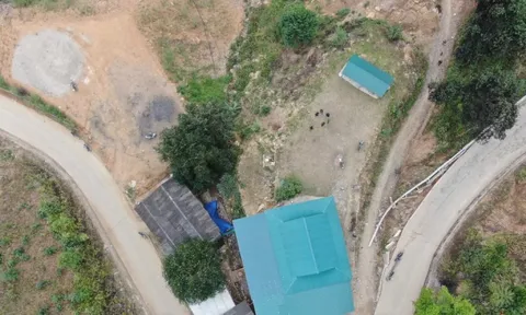 Cận cảnh góc cua hiểm trở trong vụ lật xe đoàn thiện nguyện ở Lào Cai