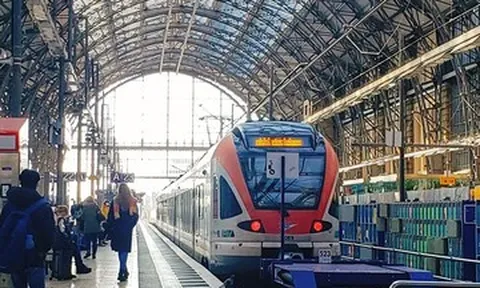 Bộ Xây dựng thông tin về dự án đường sắt tốc độ cao mà Vingroup vừa rút lui