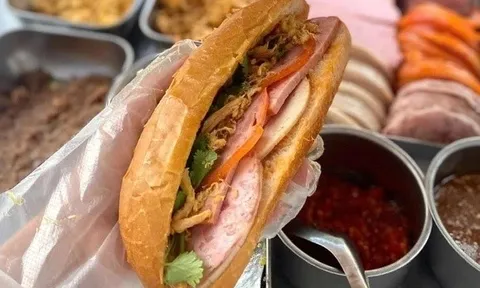 Vì sao bánh mì liên tiếp gây ngộ độc?