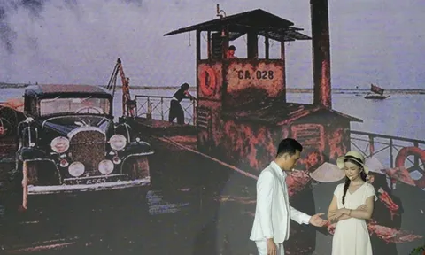 Khán giả Sa Đéc được xem nhạc kịch Đêm kể một chuyện tình ở nhà cổ Huỳnh Thủy Lê