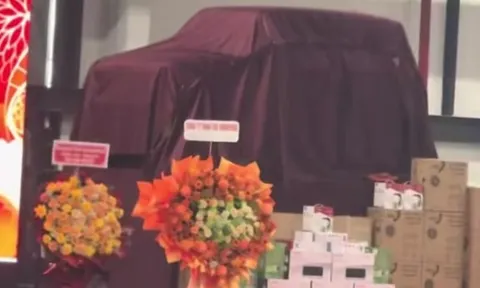 Một công ty tại TPHCM tặng ô tô cho nhân viên tại tiệc tất niên