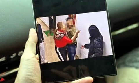 Tạm giữ người phụ nữ hành hung hàng xóm tại chung cư ở Hà Nội