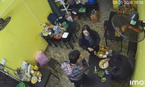 Khách tố thịt ôi, chủ quán bún đậu ở Hà Nội ăn ngay trước mặt để chứng minh