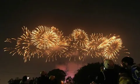 Sơ duyệt màn pháo hoa nghệ thuật quy mô lớn tại Hà Nội