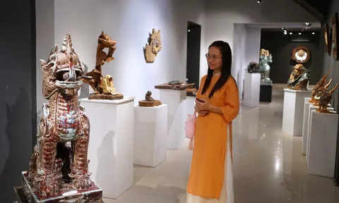 81 khoảng lặng tĩnh tại từ điêu khắc của Trung