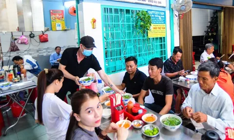 Kinh doanh quán ăn nhỏ, phòng tập pilates, nhà thuốc khai thuế ra sao?