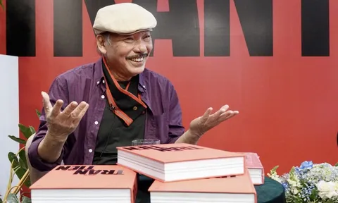 'Cái thời của tôi' và 5 nét vẽ chân dung Trần Tiến