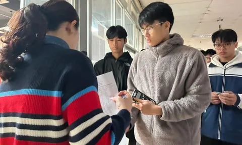 Tuyển sinh đại học 2026: Không nên chạy theo nhiều kỳ thi riêng!