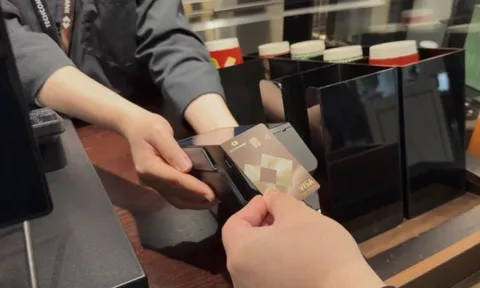 Techcombank ra mắt thẻ tín dụng Techcombank Visa Business Platinum