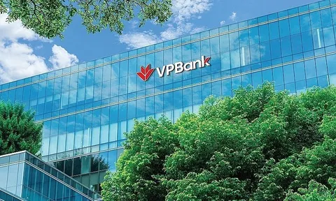 Ngân hàng đổ mạnh tiền vào chứng khoán, bất động sản: VPBank, LPBank, TCB gây chú ý