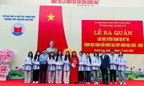 86 học sinh giỏi và 24 giáo viên một trường ở Thanh Hóa được Chủ tịch tỉnh tặng bằng khen