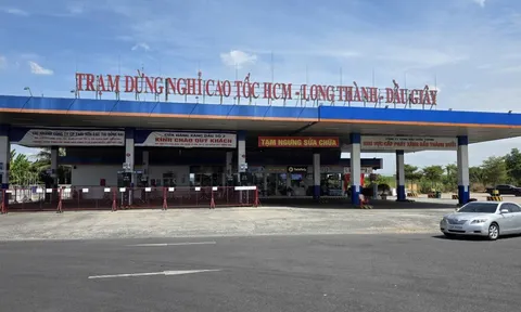 Vụ ngừng bán xăng dầu trên cao tốc: Đồng Nai hỏi tòa lần 2 về việc cấp phép