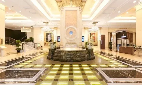 Trung Quốc: Giá vàng tăng, khách sạn cạy sàn vàng mang bán thu 332 tỷ đồng