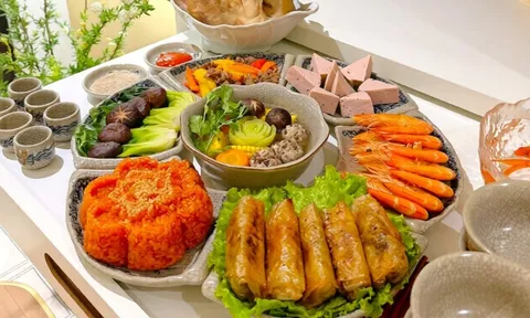 'Đại hội' khoe mâm cúng ông Công ông Táo của người trẻ