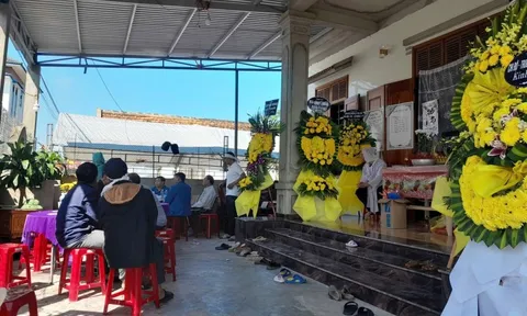 Trang hoàng nhà cửa đón Tết, một người ở Quảng Trị tử vong