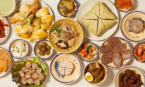 Quán Việt ở New York bán 2.000 bánh chưng dịp Tết