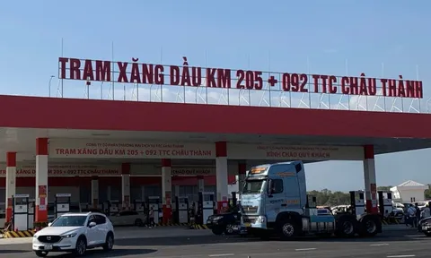Vụ đứt gãy xăng dầu trên cao tốc Long Thành - Dầu Giây: Châu Thành tiếp tục kiến nghị được bán xăng