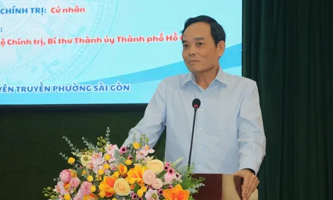 Bí thư Thành ủy TPHCM chia sẻ về việc xây nhà cho người lao động thuê