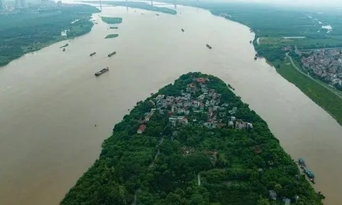 Hà Nội yêu cầu nhiều xã, phường dừng cấp phép xây dựng trong phạm vi thuộc 2 'siêu dự án’