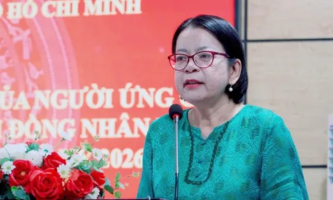 Bà Võ Thị Trung Trinh cam kết thúc đẩy chuyển đổi số để phục vụ người dân tốt hơn