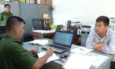 Khởi tố vụ án sà lan tông cầu Ghềnh, làm tê liệt tuyến đường sắt Bắc - Nam