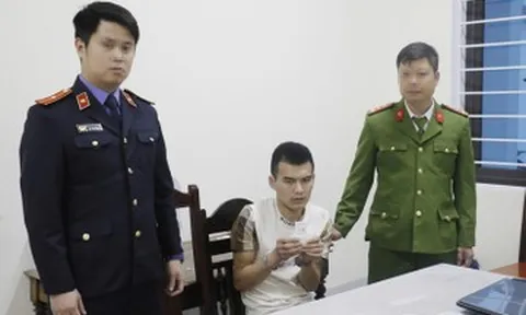 Bắt giữ nghi phạm bịt mặt xông vào phòng tập cướp dây chuyền vàng sau 6 giờ gây án