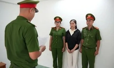 Thi hành lệnh bắt tạm giam chủ hộ kinh doanh Trần Thị Xuân 32 tuổi