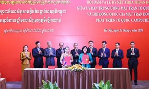 Củng cố, phát triển quan hệ hợp tác Việt Nam - Campuchia