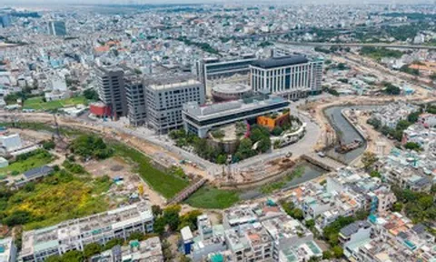 Cải tạo rạch Xuyên Tâm: Nơi tăng tốc thi công, nơi chờ mặt bằng