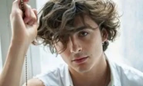 Timothée Chalamet: 'Chàng thơ' hàng đầu của giới trang sức kim cương