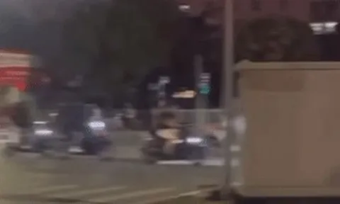 Cảnh sát xác định nguyên nhân ban đầu vụ ô tô Lexus tông loạt xe ở Hà Nội