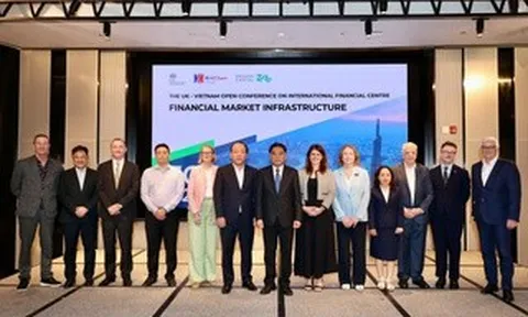 Cửa hút vốn quốc tế mở rộng