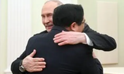 Thủ tướng Phạm Minh Chính hội kiến Tổng thống Nga Putin tại Điện Kremlin