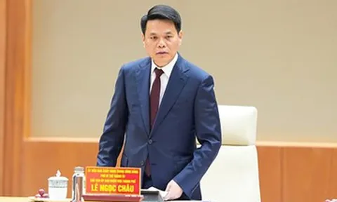 Chủ tịch TP Hải Phòng yêu cầu cắt giảm 50% thời gian giải quyết thủ tục hành chính