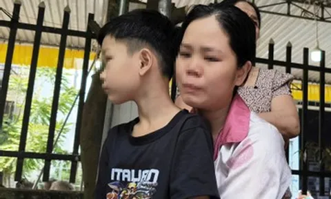 Tài xế taxi bị sát hại ở Quảng Trị: Vợ khóc nghẹn khi nhớ lại lời cuối của chồng