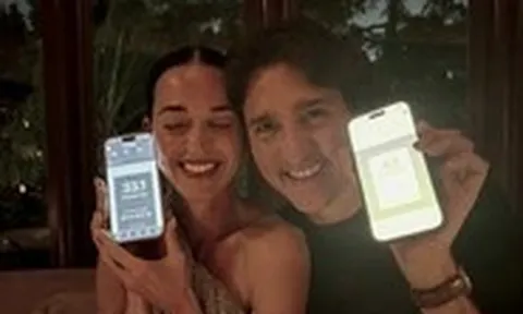Khoảng cách tuổi tác của Katy Perry và cựu Thủ tướng Canada Justin Trudeau