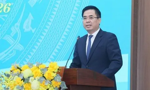 Ông Nguyễn Hoàng Giang tái đắc cử Chủ tịch UBND tỉnh Quảng Ngãi