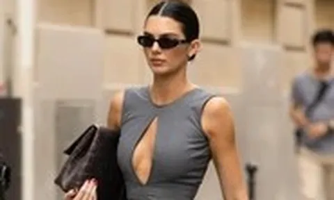 Gợi ý 8 'outfit' mùa hè sành điệu từ các ngôi sao thời trang