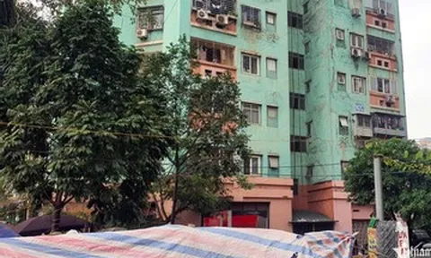 Hà Nội: Nam thanh niên rơi từ tầng cao chung cư xuống đất tử vong