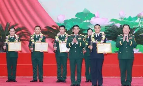 Tôn vinh 90 gương mặt trẻ tiêu biểu, triển vọng toàn quân