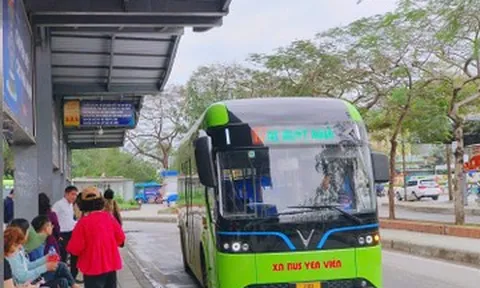 TPHCM miễn phí xe buýt cho toàn dân, Hà Nội thì sao?