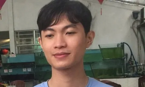 Nam sinh mất tích để lại xe máy, ba lô trên cầu