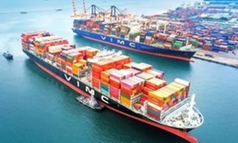 Miễn toàn bộ một loại phí, lệ phí từ ngày 7/4