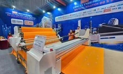 Loạt thương hiệu dệt may quốc tế đổ bộ TP.HCM, phô diễn công nghệ sản xuất mới nhất