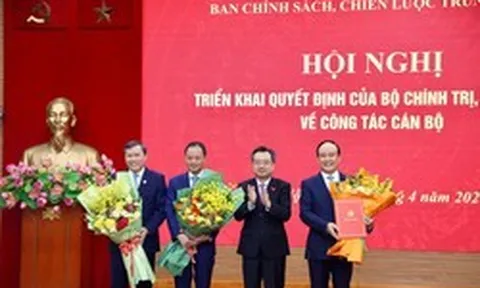 Công bố quyết định về công tác cán bộ tại Ban Chính sách, chiến lược Trung ương
