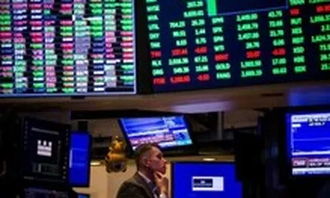 Đọc nhanh 9-4: Giá dầu đảo chiều; chứng khoán Mỹ tăng hơn 1.300 điểm, dự báo VN-Index