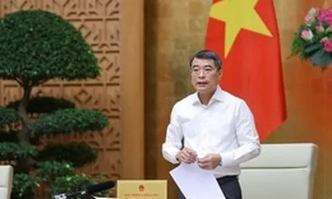 Chủ trì cuộc họp đầu tiên, Thủ tướng Lê Minh Hưng yêu cầu bắt tay ngay vào giải quyết những việc sau