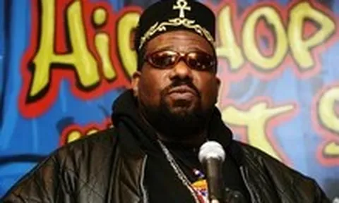 'Người tiên phong hip hop' Afrika Bambaataa qua đời